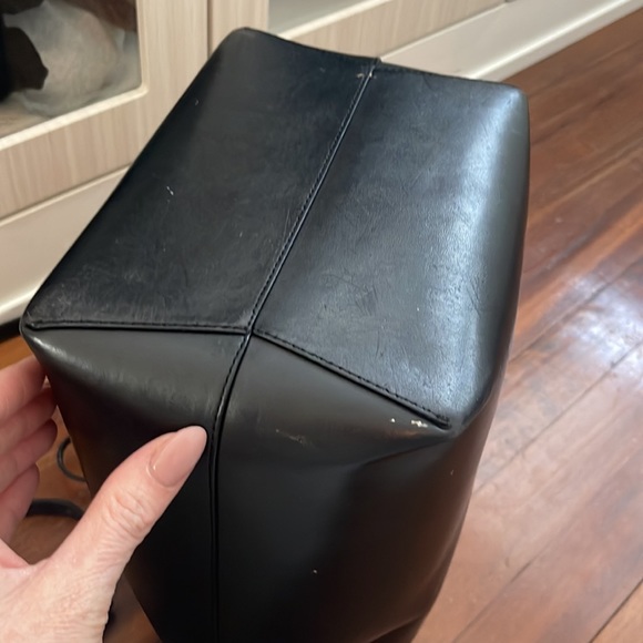 Mansur Gavriel Black Bucket Bag - Picture 7 of 10